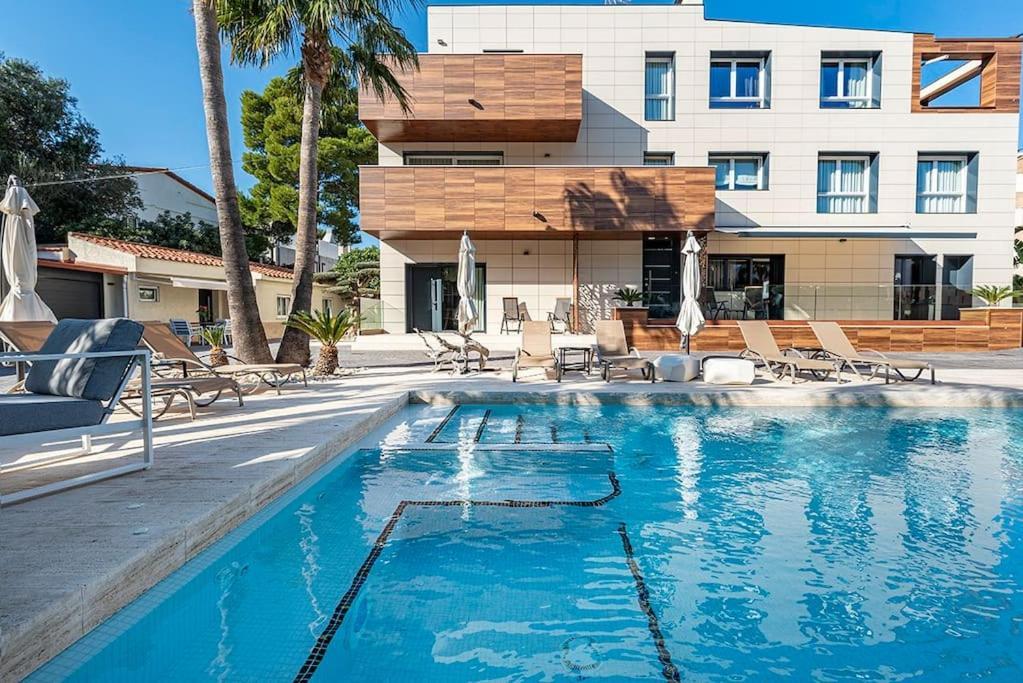 ミアミ・プラトーヤ5 Stelle Piscina, Jacuzzi, Wifi - 2 Min Dal Mareアパートメント エクステリア 写真